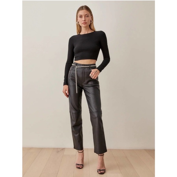 Reformation Tops - Reformation Casey Top in Black